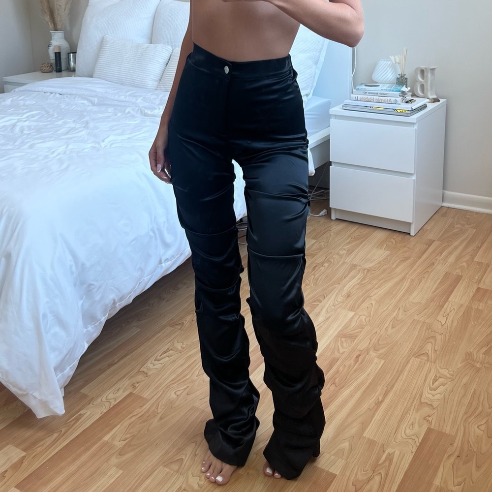 Maniere de vior satin ruched pants. Size xs never worn